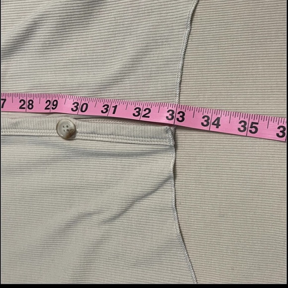 Long Creamy Tan Button-Up Cardigan with pockets - Picture 12 of 12